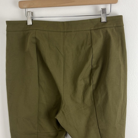 Everlane Cotton Tapered Cropped Dress Pants - Picture 7 of 8